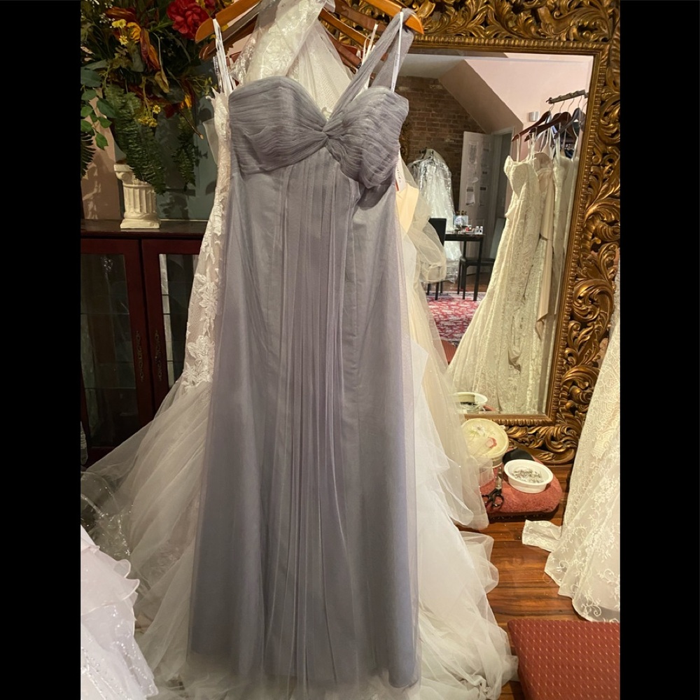 Alvina Valenta Style #9486. Pewter Sz.12